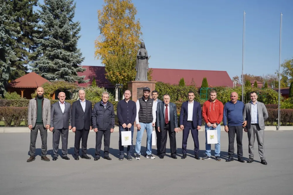 "Бавария" поздравила паралимпийцев. 