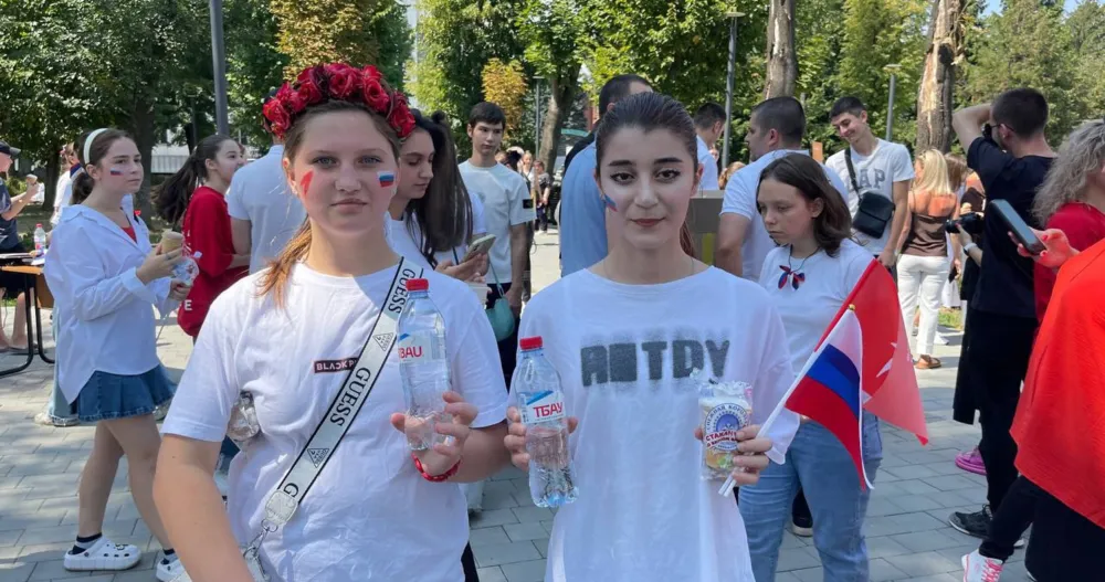 «ТБАУ»  Х  Всероссийская акция ко Дню Государственного флага России 